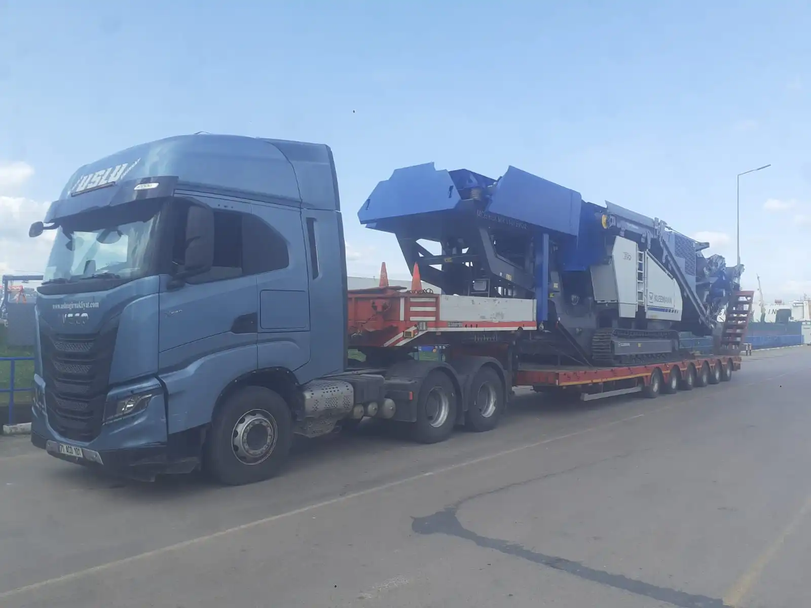 Yat Taşımacılığı